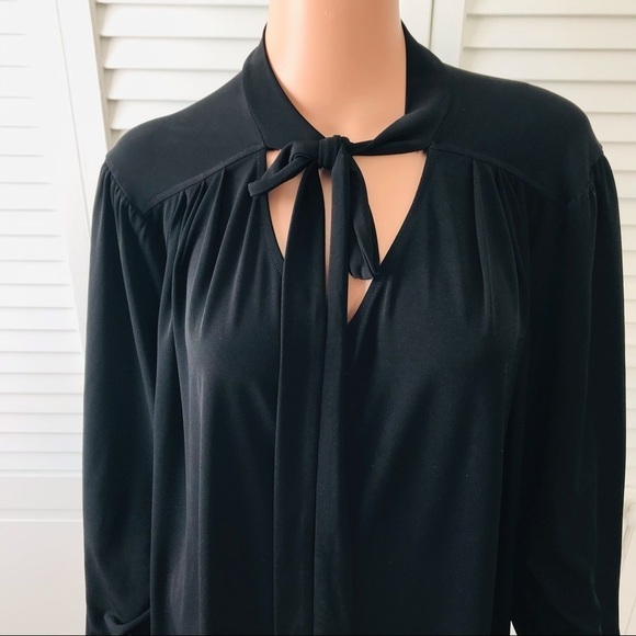2/$25 JESSICA LONDON Black Shirt With Neck Tie Size 18/20 - Picture 2 of 9